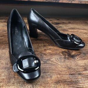 Vaneli Dress Shoe Black leather‎ Slip On Block Heel With Buckle Toe women's 7.5